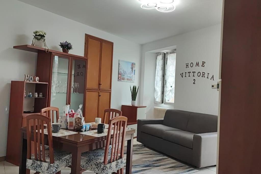 Home Vittoria ² Lago Di Como Bagian luar foto